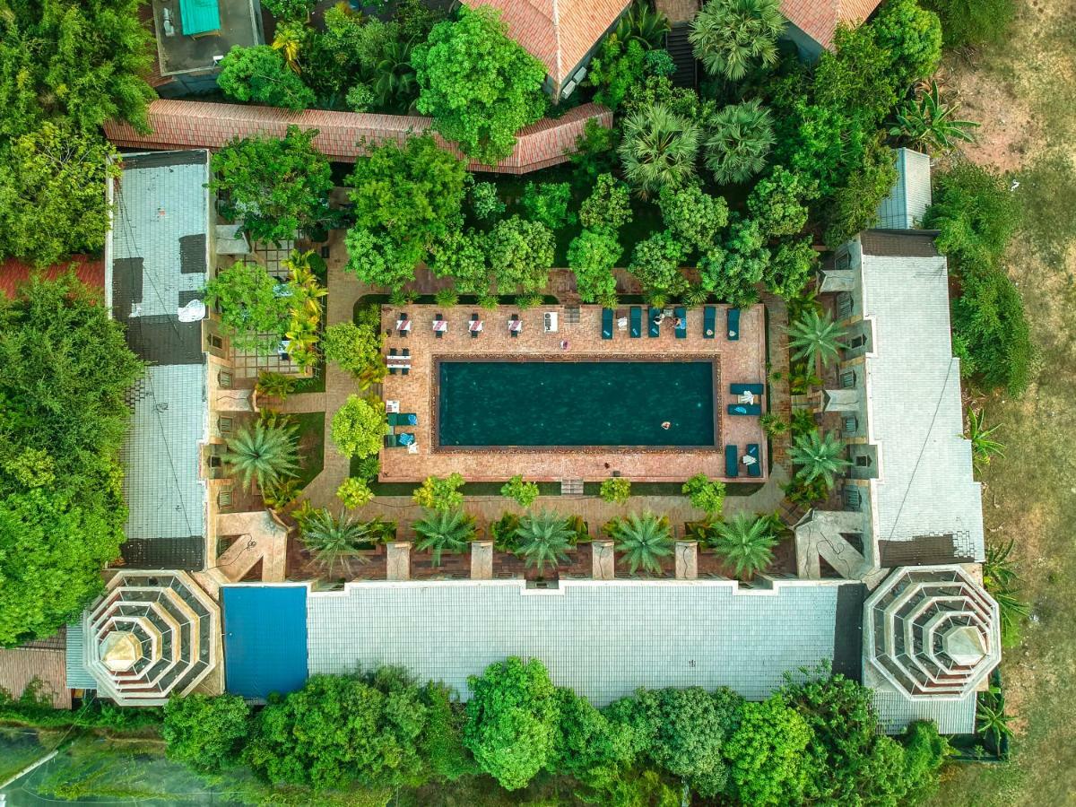 Model Angkor Resort Siem Reap Eksteriør billede